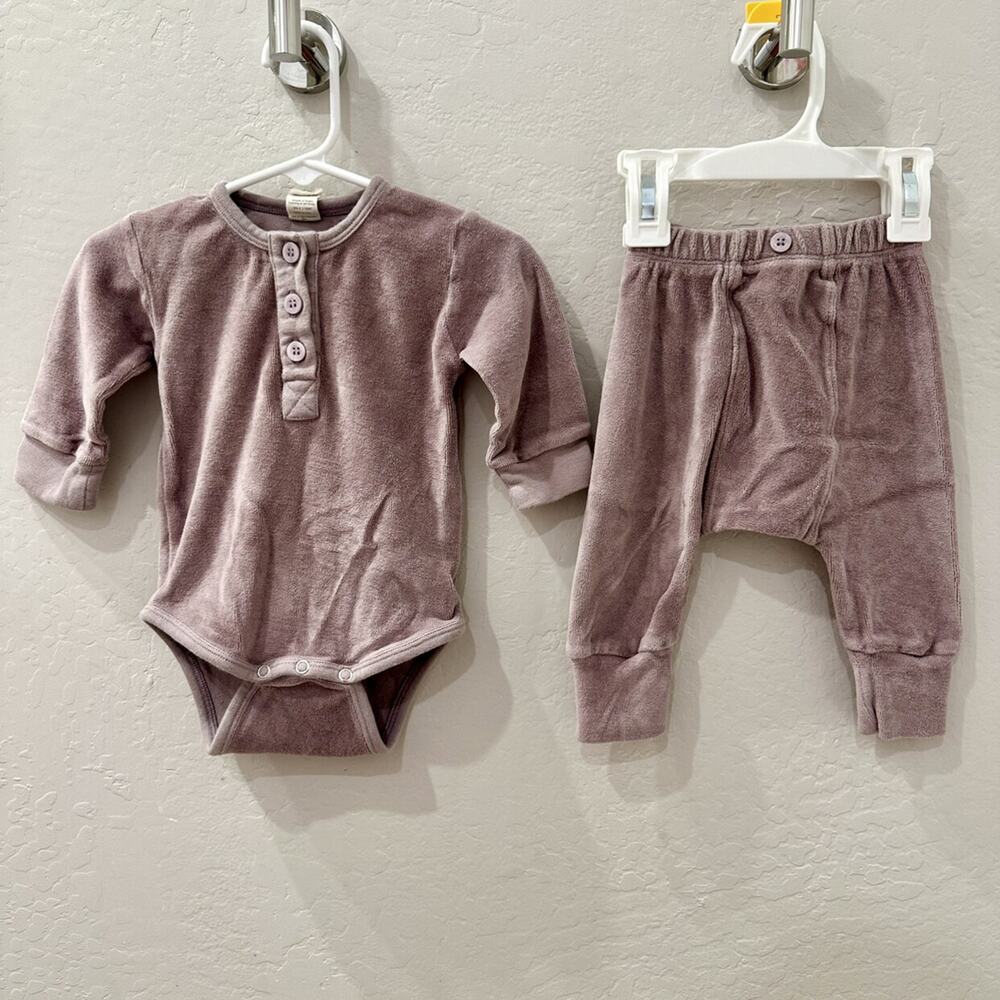 kate quinn Mauve Long-Sleeve Bodysuit & Pants Matching Set